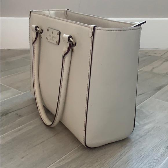 Kate Spade cream tote - Picture 6 of 7